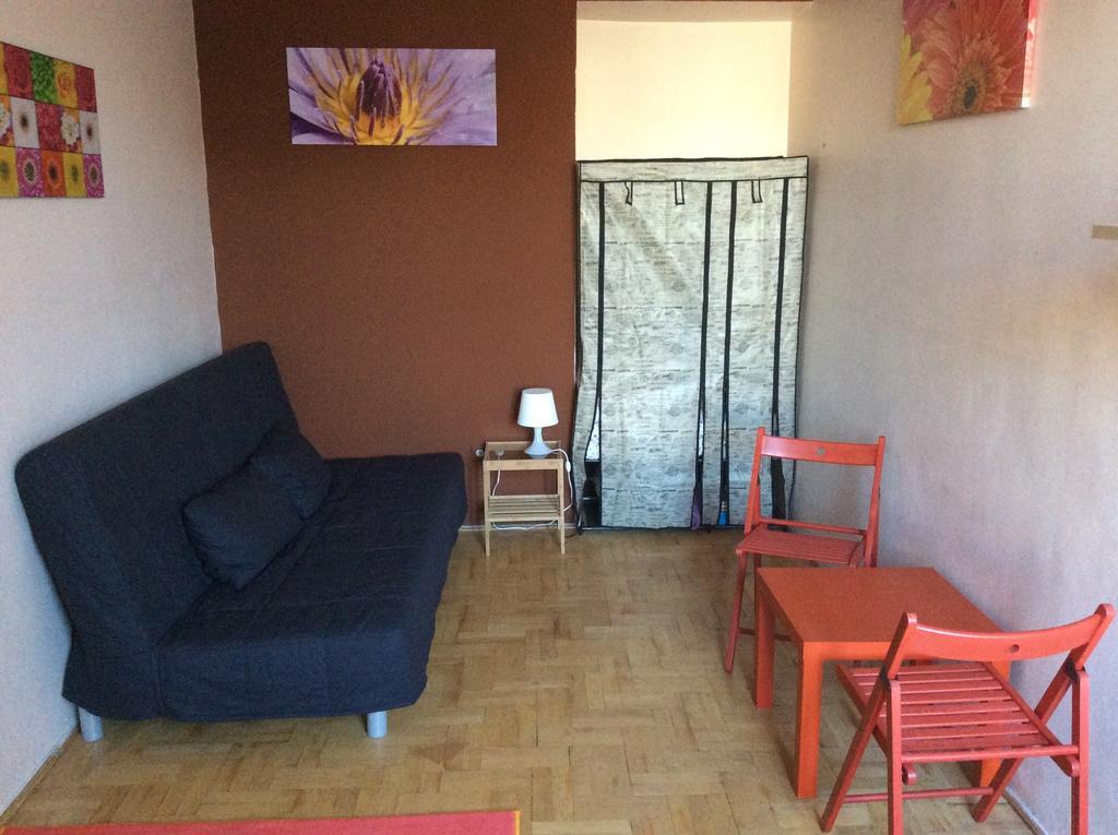 Comedy Apartment Budapest Ruang foto