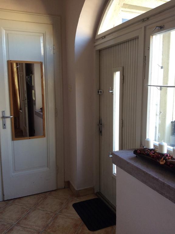 Comedy Apartment Budapest Ruang foto